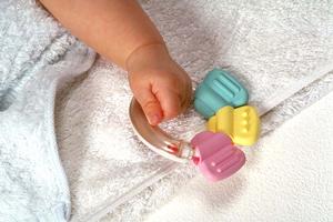 排卵検査薬は輸入品が安価で便利